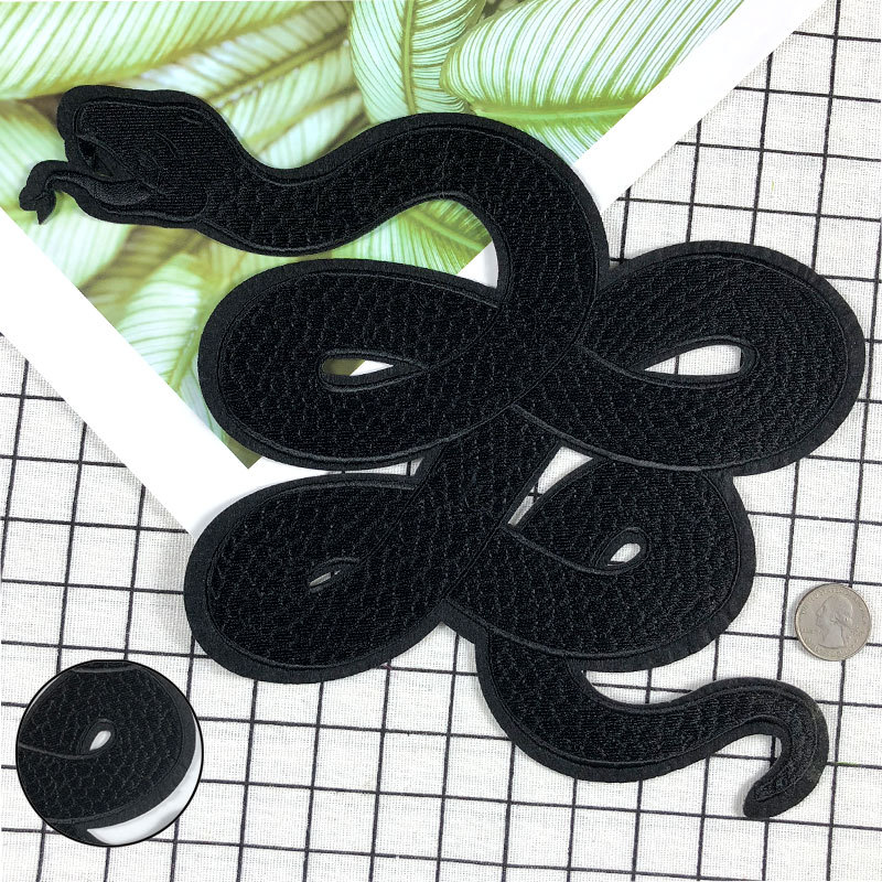 1 Stück schwarze Schlangen-Sti – Embroidery Alpha Bewertung und Preis