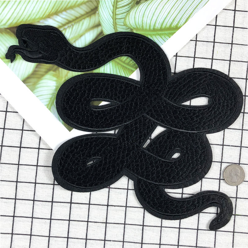 1 Stück schwarze Schlangen-Sti – Embroidery Alpha Bewertung und Preis