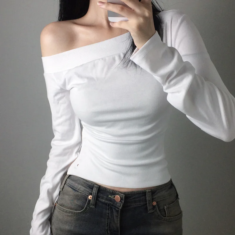 Y2K Vintage Plissiertes Knopf- – Embroidery Tshirt Bewertung und Preis